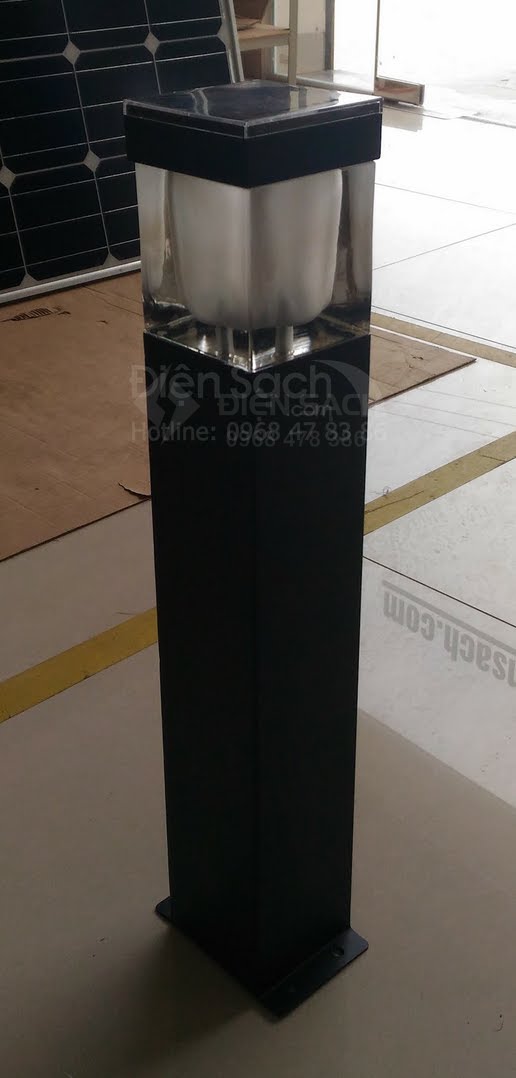 Đèn năng lượng mặt trời sân vườn Cupid-940