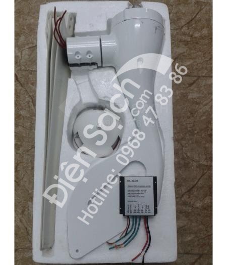 Máy phát điện gió 600W