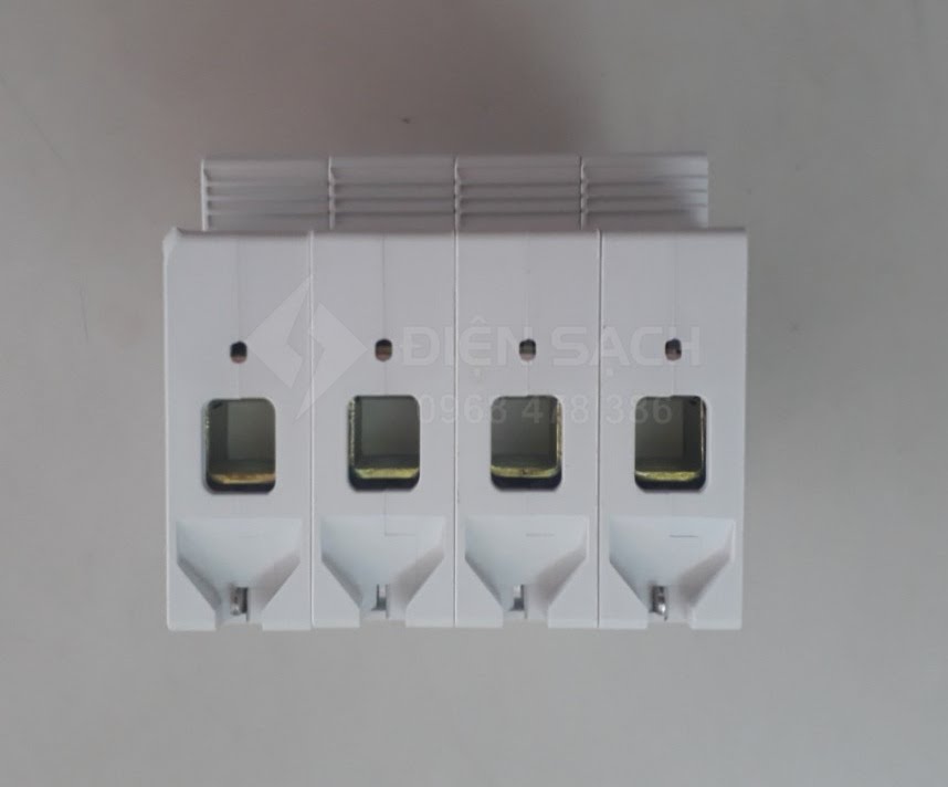 Thiết bị chống sét lan truyền SPD AC 4P 380V