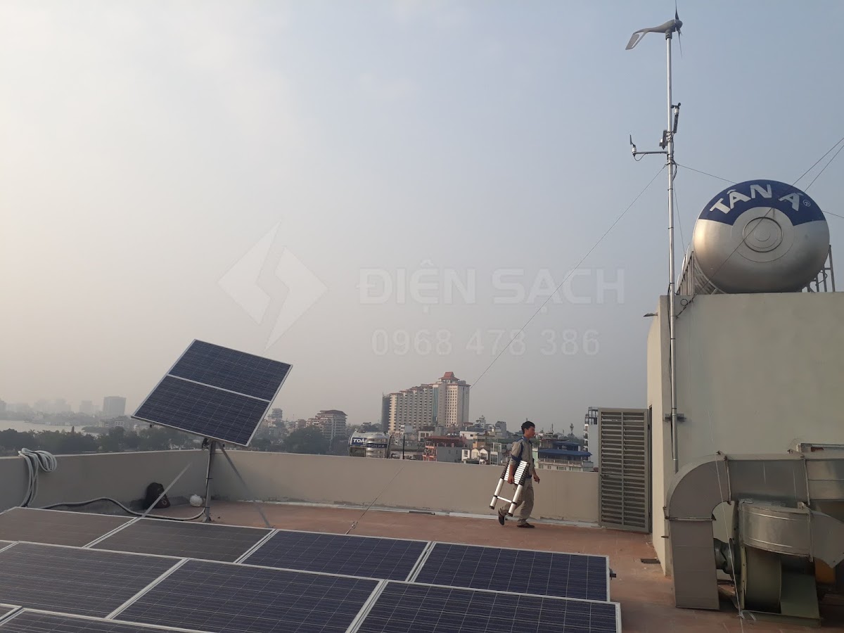 VIELINA - Tổ hợp Điện mặt trời, gió và Fuel Cell