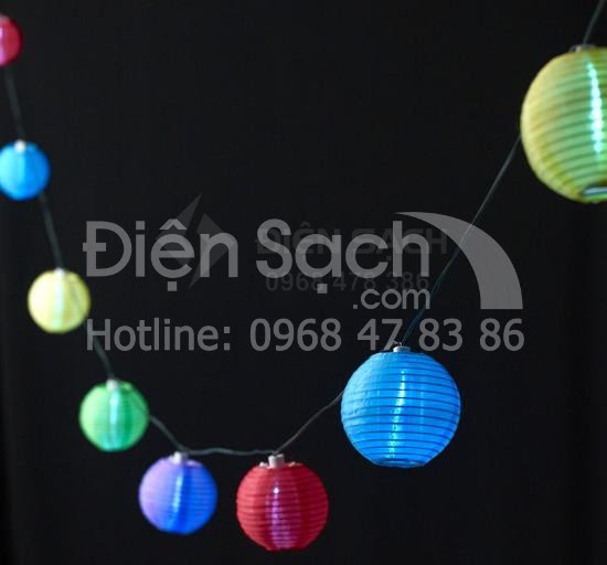 Chuỗi đèn lồng năng lượng mặt trời