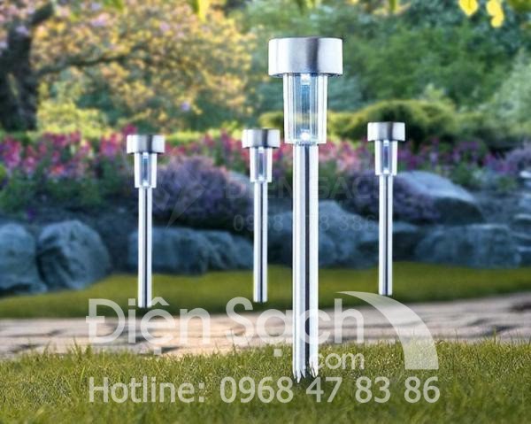 Đèn năng lượng mặt trời cọc thép không gỉ