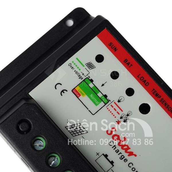 Bộ điều khiển sạc mặt trời 20A