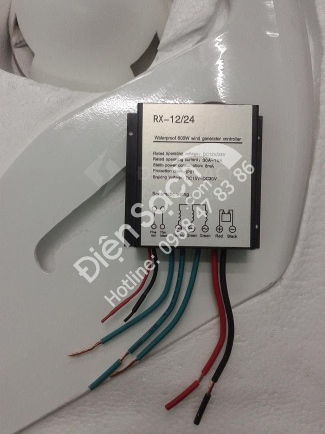Máy phát điện gió 600W